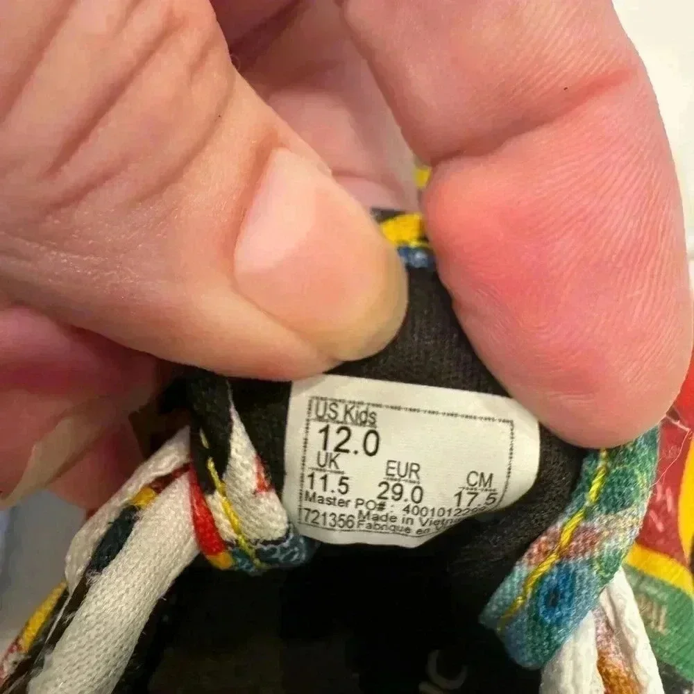 Vans National Geographic kids unisex lace up sneakers size 12